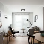 Bob W Telliskivi Appartement