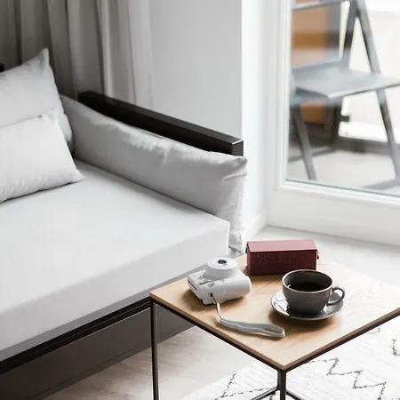 Bob W Telliskivi Lägenhet *