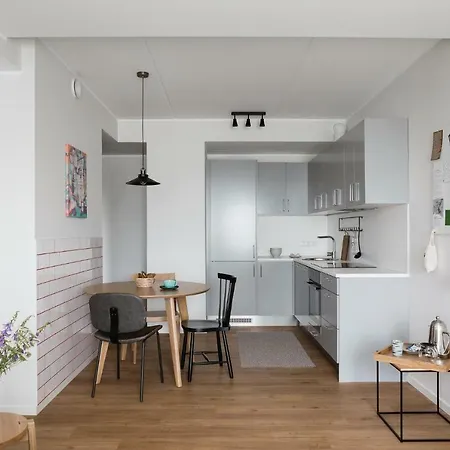 Bob W Telliskivi Apartmán *