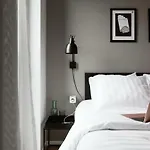 Bob W Telliskivi Lägenhet *